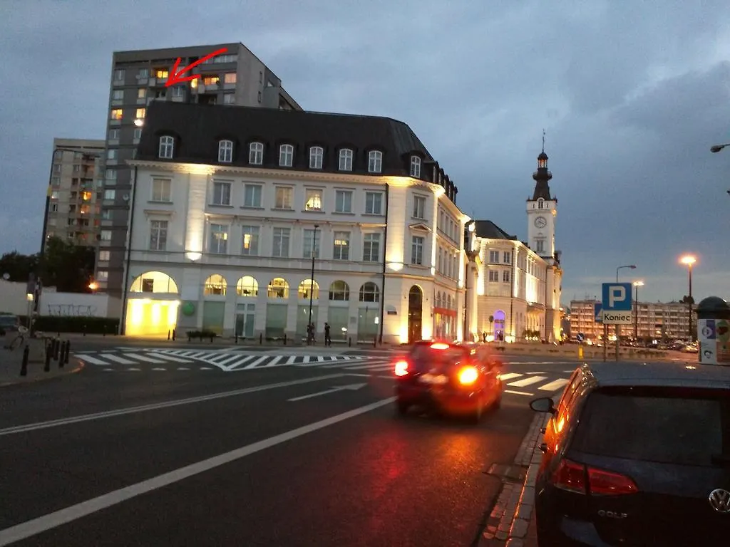 Operaapart Warschau 0*,